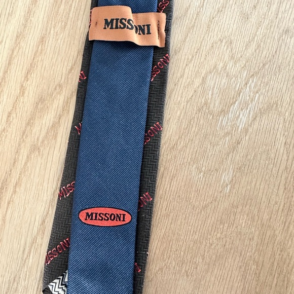 Missoni Skinny Tie - New without tags - Picture 5 of 5